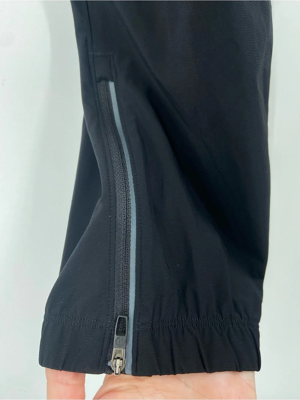 Lululemon Surge Jogger Pants Black Large